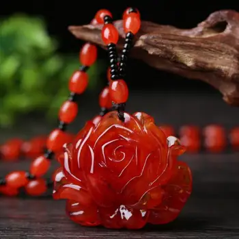 Klasická Móda Rose Červené Kvetina Náhrdelník Prívesok Dámy Temperament Strany Bežné Príslušenstvo Šperky, Darčeky