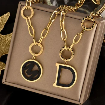 Móda Hip Hop Písmeno D Titánové Ocele Sveter Reťazca Roman písmeno M titánové ocele Náhrdelník Pre Mužov náhrdelník pre Ženy Šperky